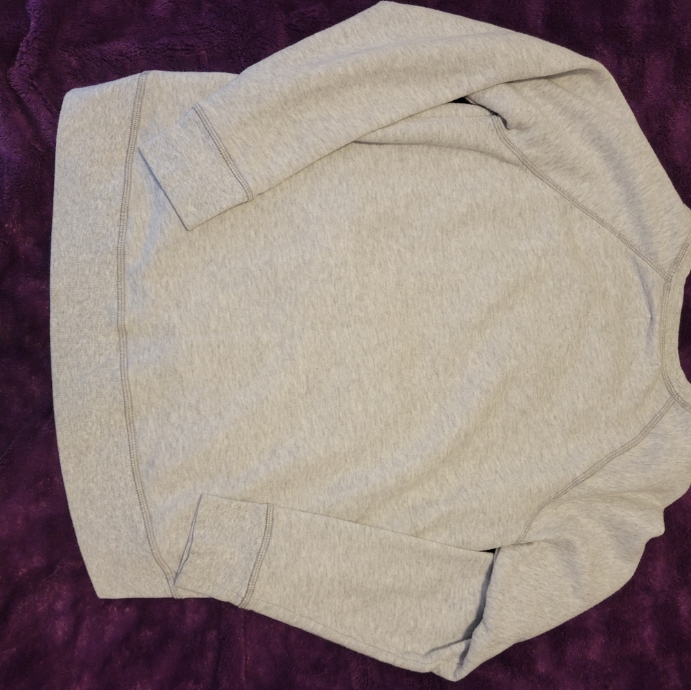 Sweatshirt - Picture 2 of 7